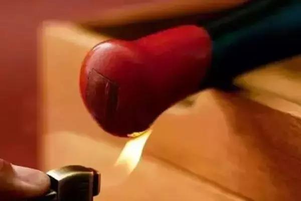 蜡封葡萄酒为什么贵,为什么有的葡萄酒是甜的