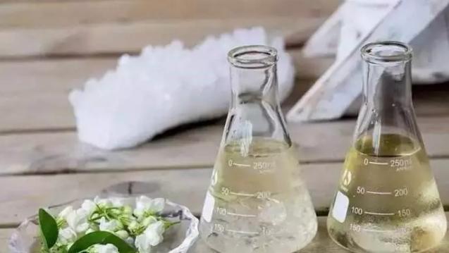 小红书上的便宜的化妆品靠谱吗,小红书火爆化妆品