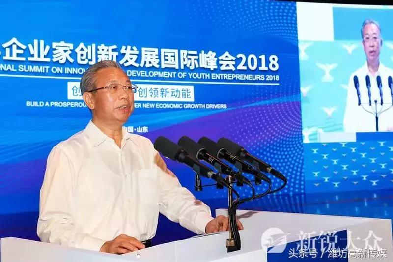 一部厚重的书，一幅多彩的画……省委书记眼中的山东！这是怎样一种情怀？