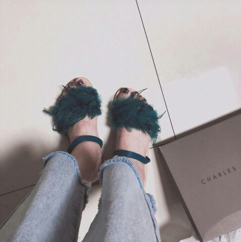 charles&keith北方限定款,charleskeith小ck红色招财包