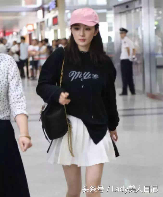 年轻时的杨幂穿衣风格,34岁的杨幂穿衣打扮