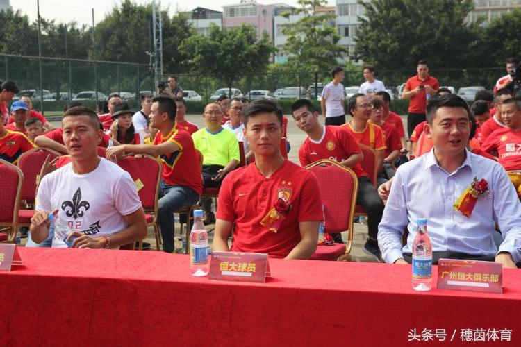 冯博轩恒大集锦,冯博轩足球报完整视频