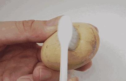 小月龄刷牙齿怎么刷得干净,刷一次牙就能让牙齿变白