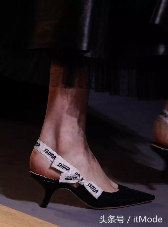 优雅又舒服的猫跟鞋,春天流行的猫跟鞋