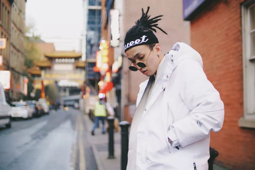 经久不衰的潮流单品,这几年流行的潮流单品