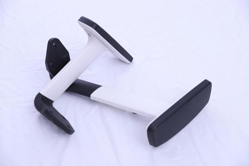 好调节的电脑椅,黑白调的电脑椅怎么样