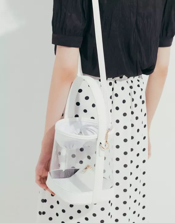 适合冬天背的3款包包气质又好看,分享每天都能背的日常系包包