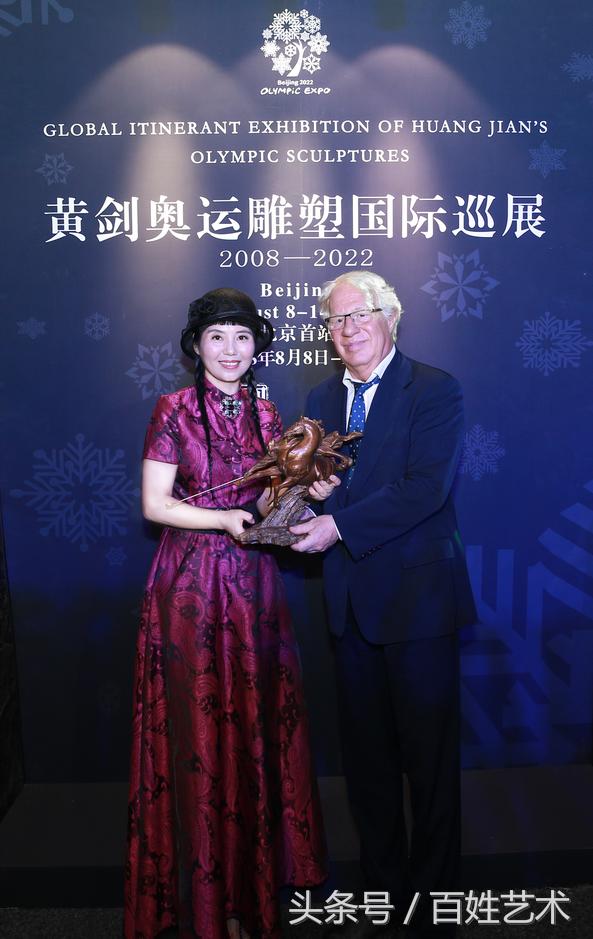 黄剑冬奥雕塑图片大全,奥运雕塑使者黄剑多少岁