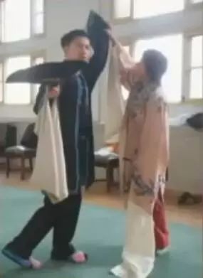 还珠格格新版结局,还珠格格第二部苏有朋五阿哥颜值