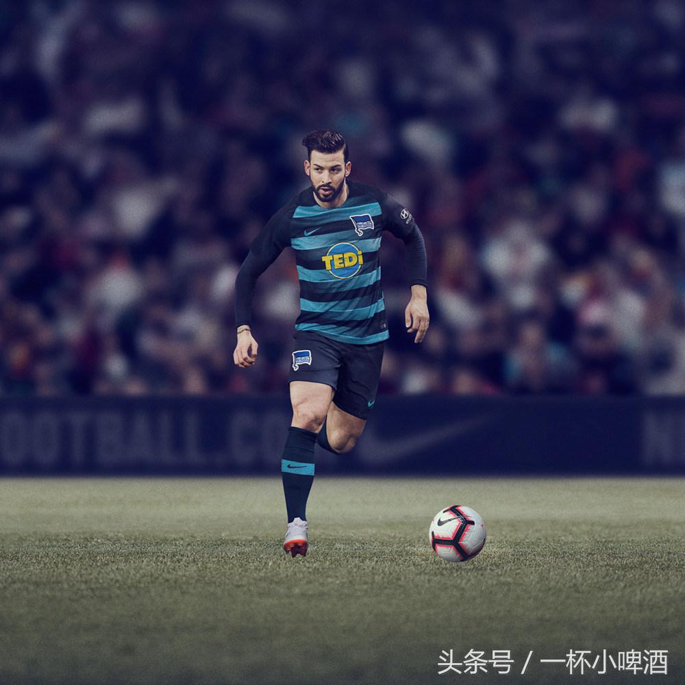 德甲真乃五大联赛的清流——18支球队的胸前广告居然没有*彩博**公司