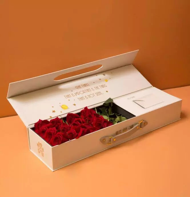 你有一份七夕撩妹指南请查收,追妹子七夕送什么礼物