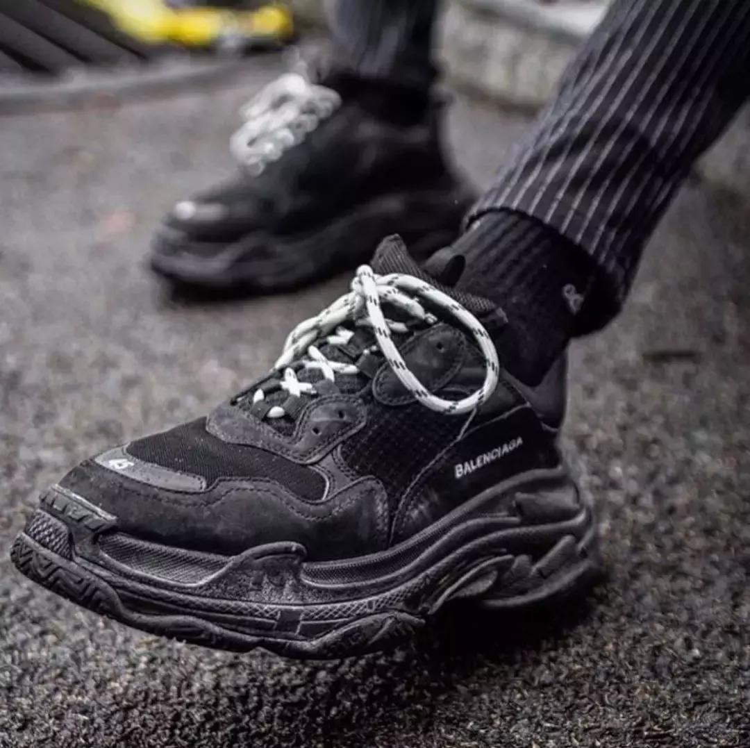 巴黎世家最便宜的老爹鞋,巴黎世家triplesclearsole老爹鞋