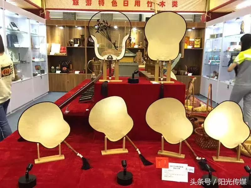 四川旅游必买纪念品和工艺品,四川德阳旅游纪念品