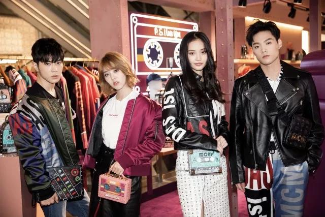 潮牌mc包包,mcm旗舰店包包