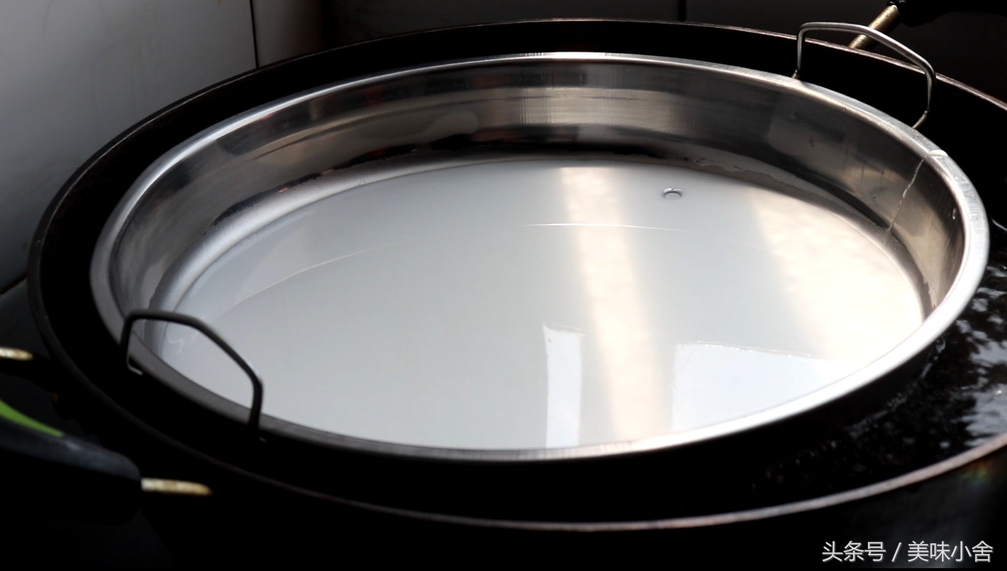 想吃凉皮不用买的配方比例,想吃凉皮做凉皮是怎么做的