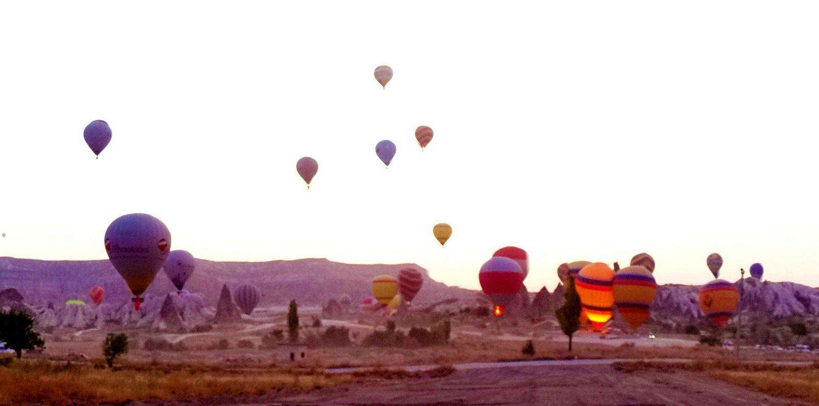 土耳其汇率暴跌奢侈品被洗劫一空,今日土耳其汇率
