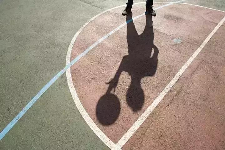 身高187厘米小鸡鸡却不到3厘米！问妈妈：为什么我跟别人不一样