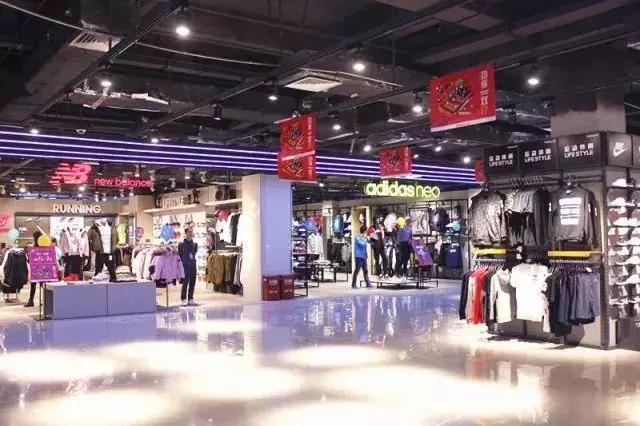 锦华区万达广场潮玩街区,锦华万达主题街区