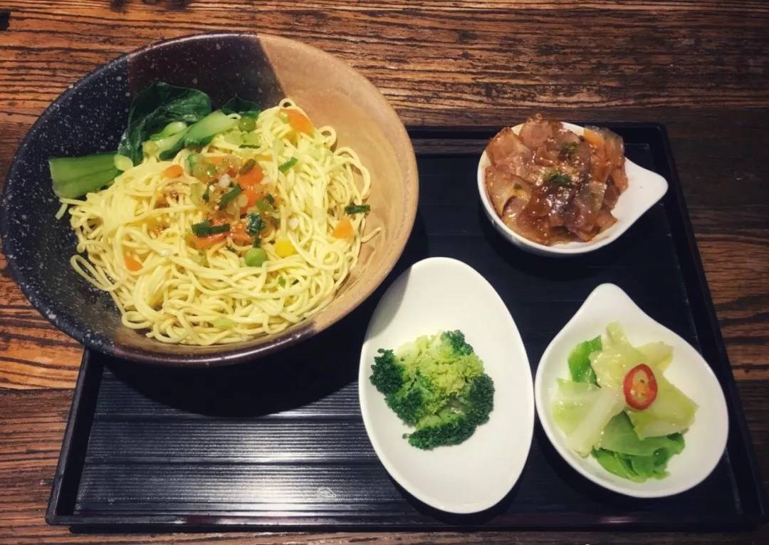 北京这几家特色美食店好吃到爆,北京十大绝对好吃的隐秘餐厅