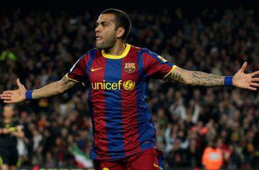 每日邮报评西甲史上最佳阵容11人：梅西C罗在列，中锋是他！