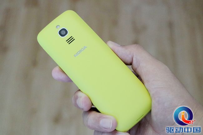 诺基亚82104g对比诺基亚81104g,诺基亚8110香蕉机解锁