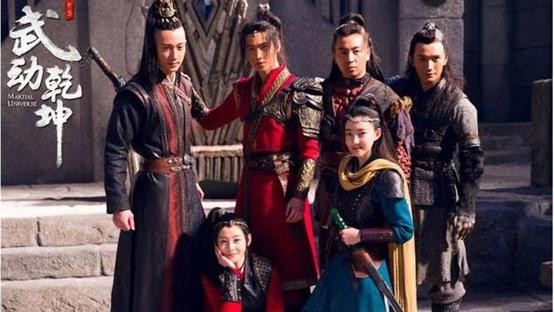 翻盘了,两年不见,我竟然被杨洋满脸胡渣的糙汉形象圈粉了