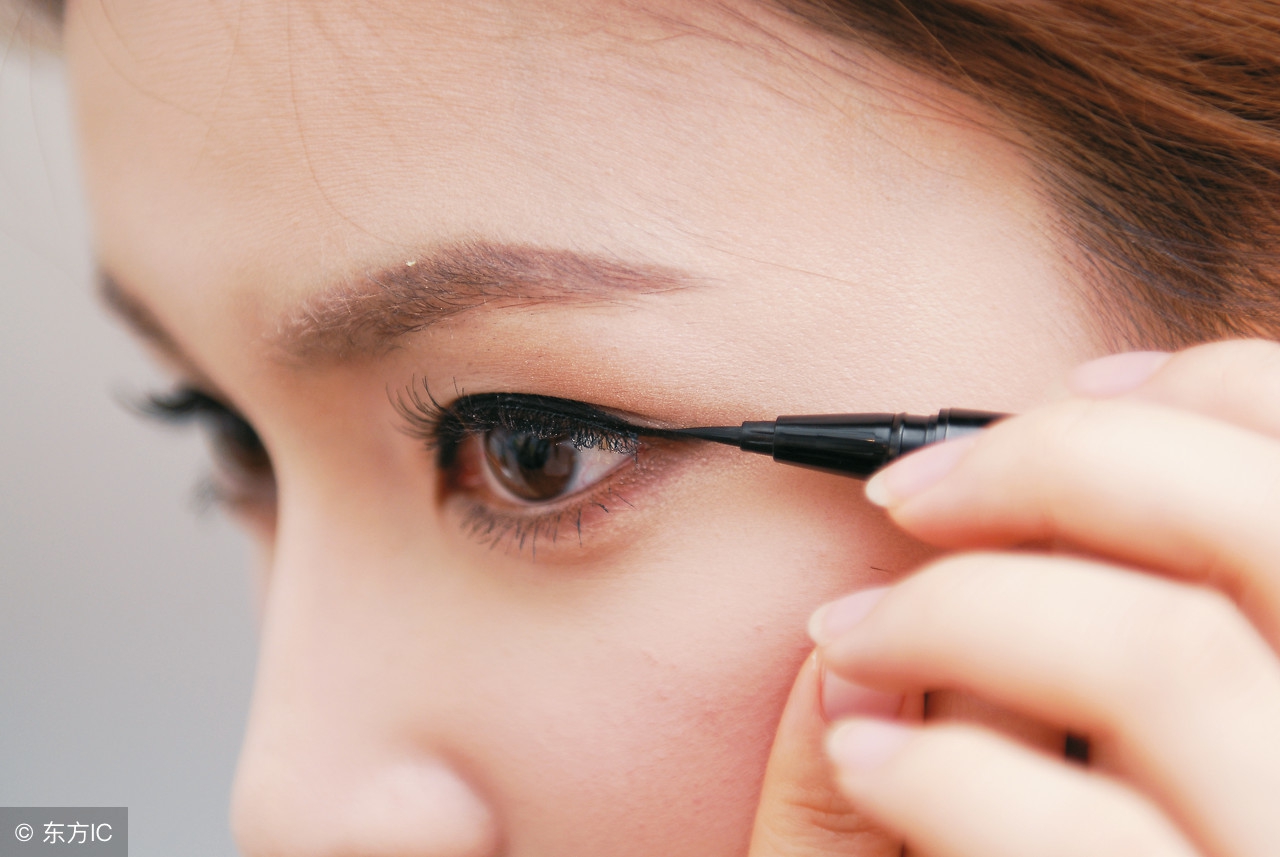 裸妆女生怎么画,女生裸妆怎么画