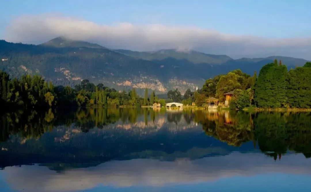 昆明情侣一日游的最佳景点,昆明情侣打卡景点排行榜