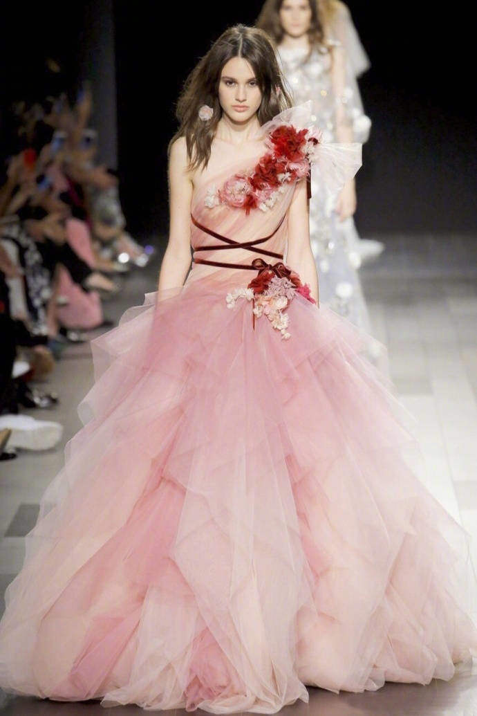 关于服装设计的知识点,服装设计专业知识点介绍