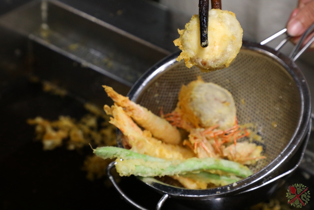 日式大虾天妇罗的正确做法,日本料理店天妇罗正宗做法