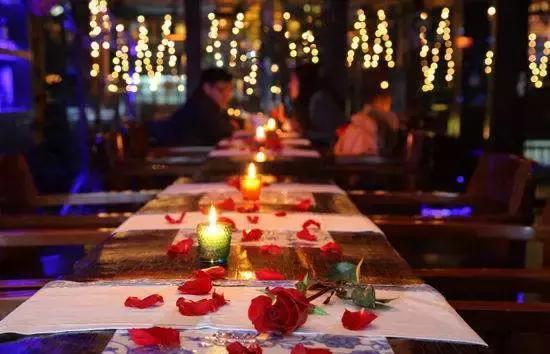 七夕节该如何玩,七夕怎么玩比较浪漫