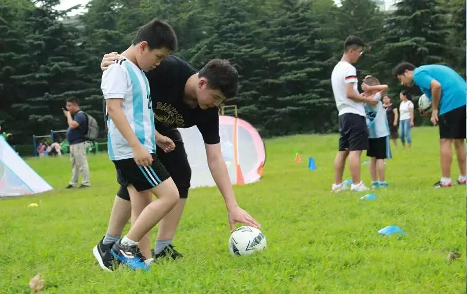 合肥40岁以上足球队,安徽合肥青少年足球队名单