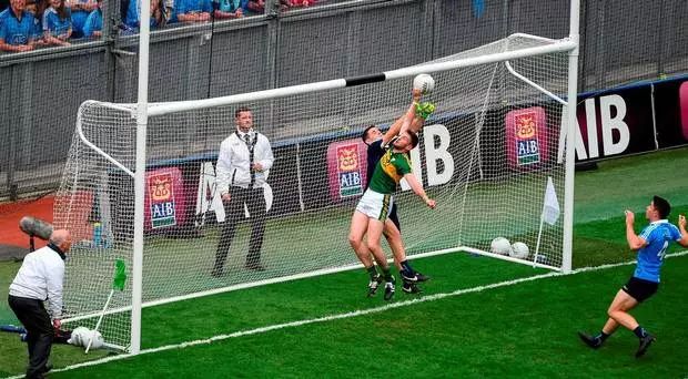 soccer的概念,soccer和football之争