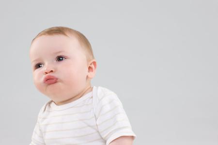 顺产还是剖腹哪个对妈妈好,顺产还是剖腹产怎么选择