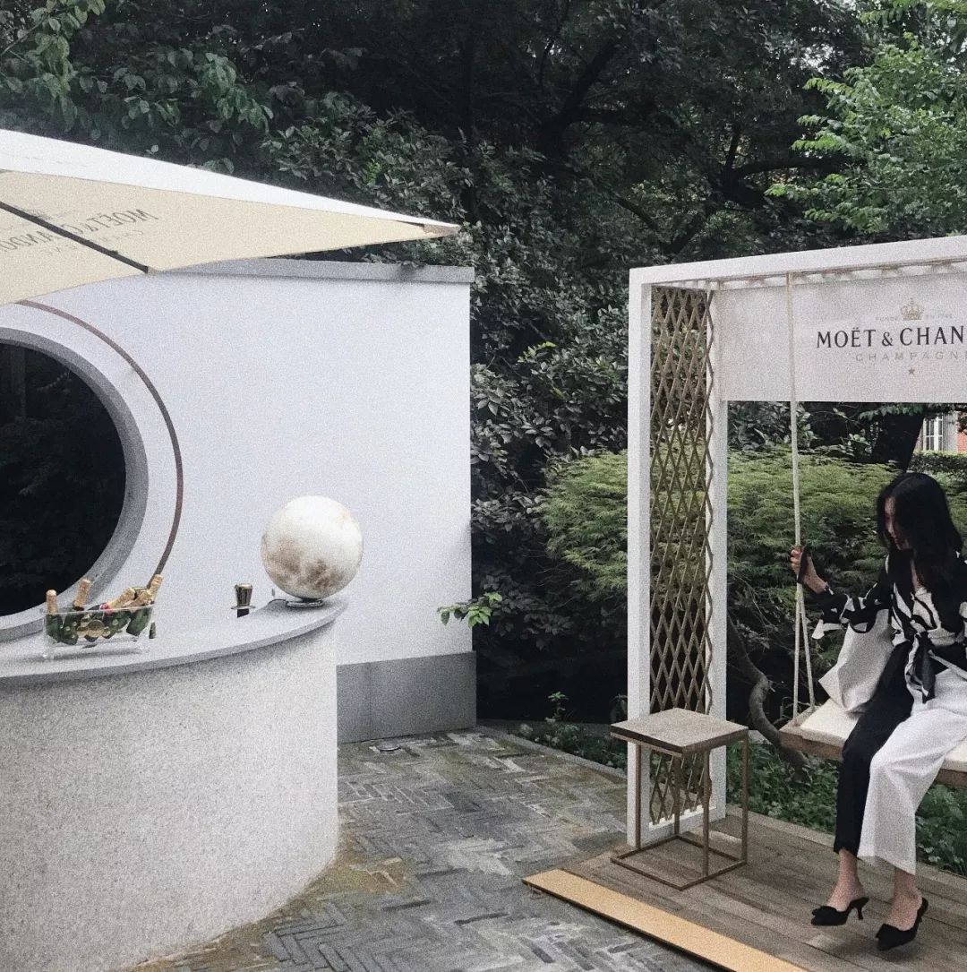 上海十大网红拍照地方,上海有名的摄影博主