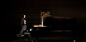 一个青涩又纯真的爱情故事,感人的恋爱故事