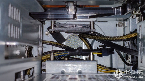 微星哈迪斯3主机评测,微星哈迪斯nightblademi3拆机