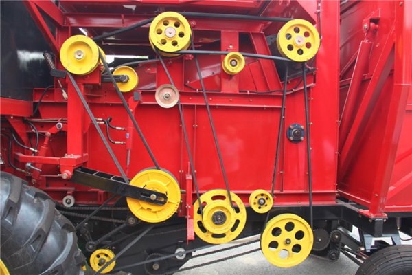 花生收获机最新型最实用的,花生机收获机视频