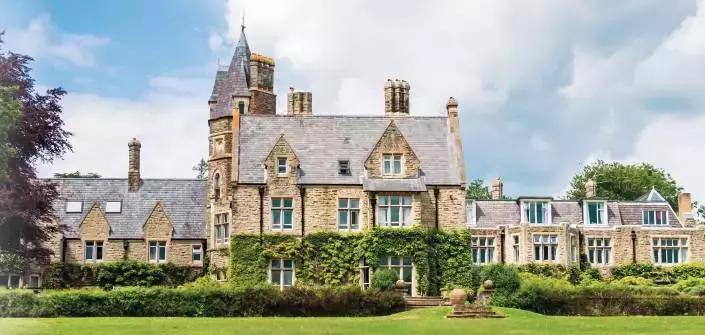 扒一扒卷福抖森那些年上过的英国私校