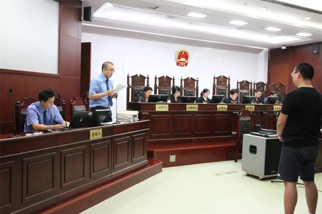 野生动物被作为商品的案例,野生动物可以当萌宠吗