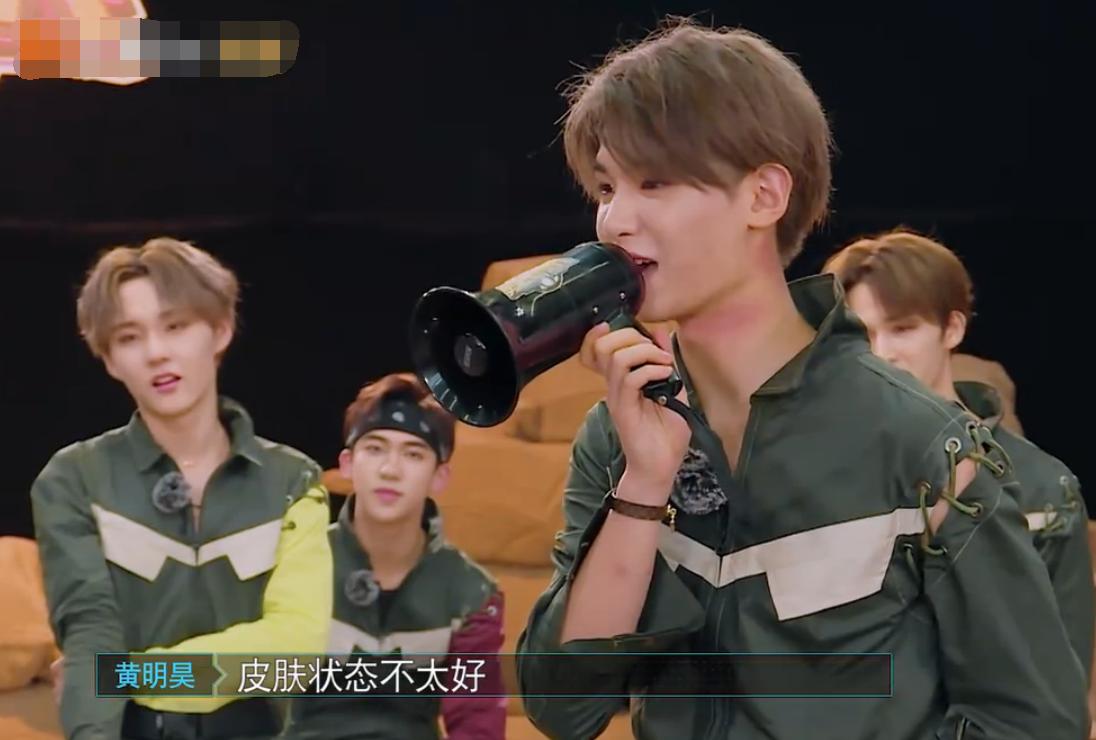 朱正廷justin表演,朱正廷justin现场