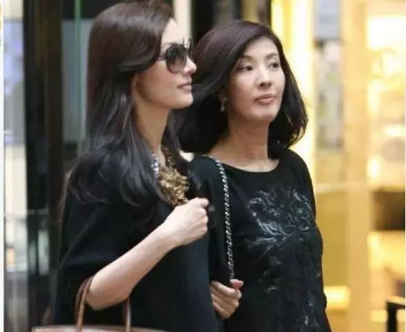 林允、杨超越……看他们父母的长相，不得不感慨遗传变异！