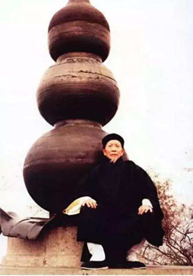 百岁道家高人的亲身经历,道士为什么长寿原因在哪里