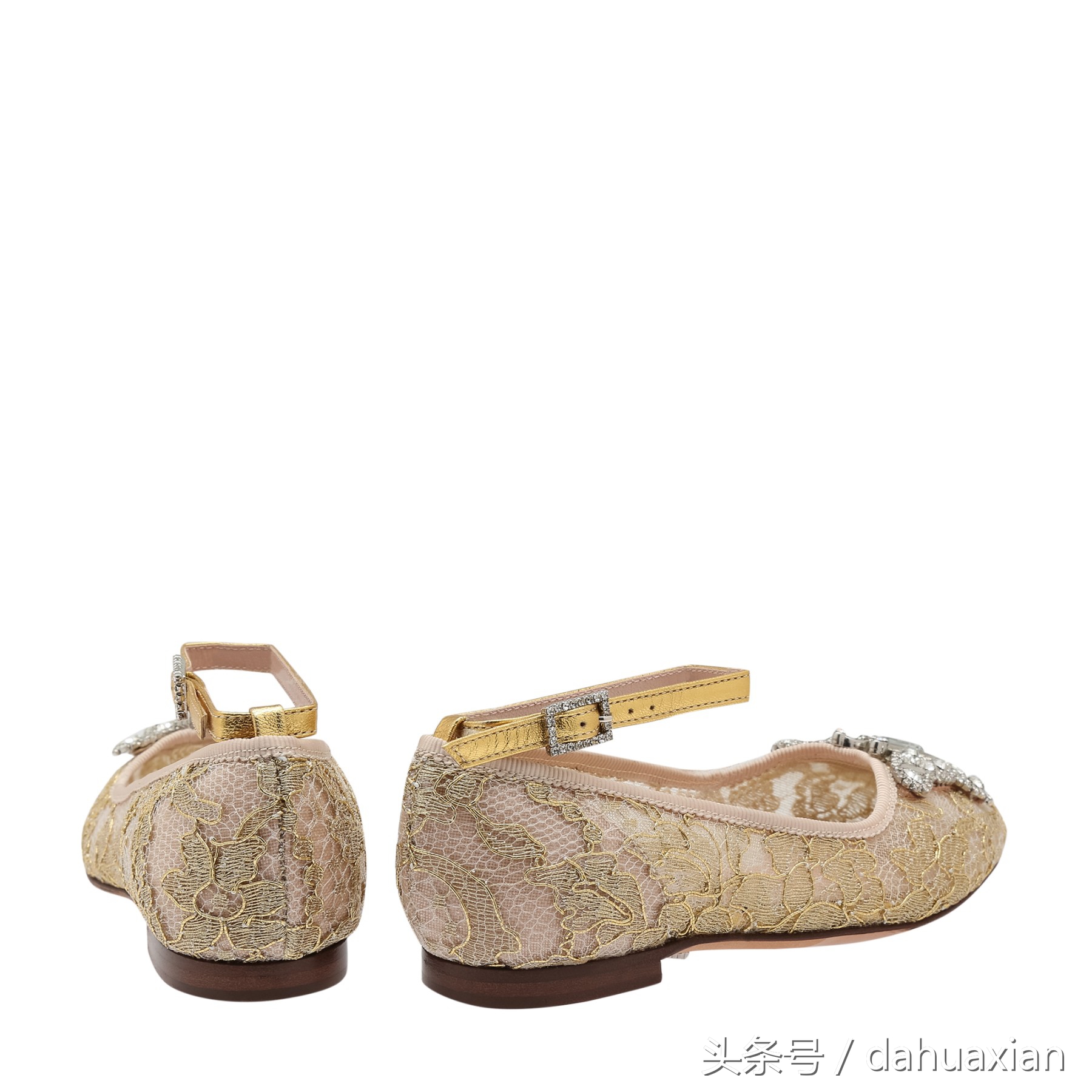 拥有纯正英伦血统的ArunaSeth名牌鞋，童鞋产品款式