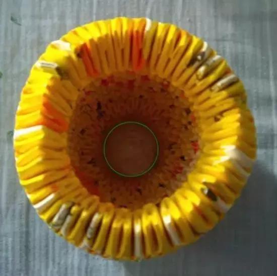 自制可爱笔筒教程,三角插笔筒简单又漂亮