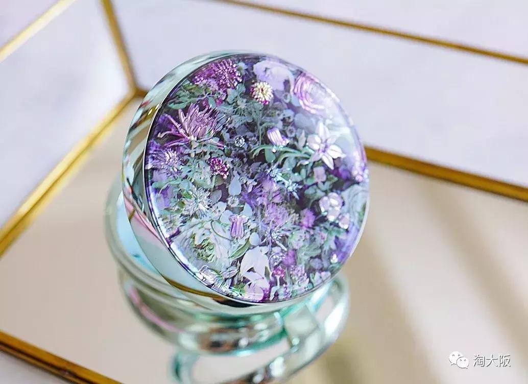 dior圣诞蜜粉,香奈儿圣诞款修颜蜜粉