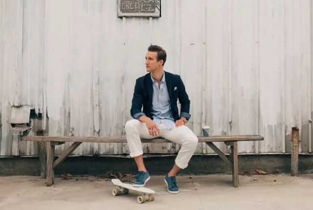 板鞋怎么搭配好看,板鞋怎么搭配效果最好