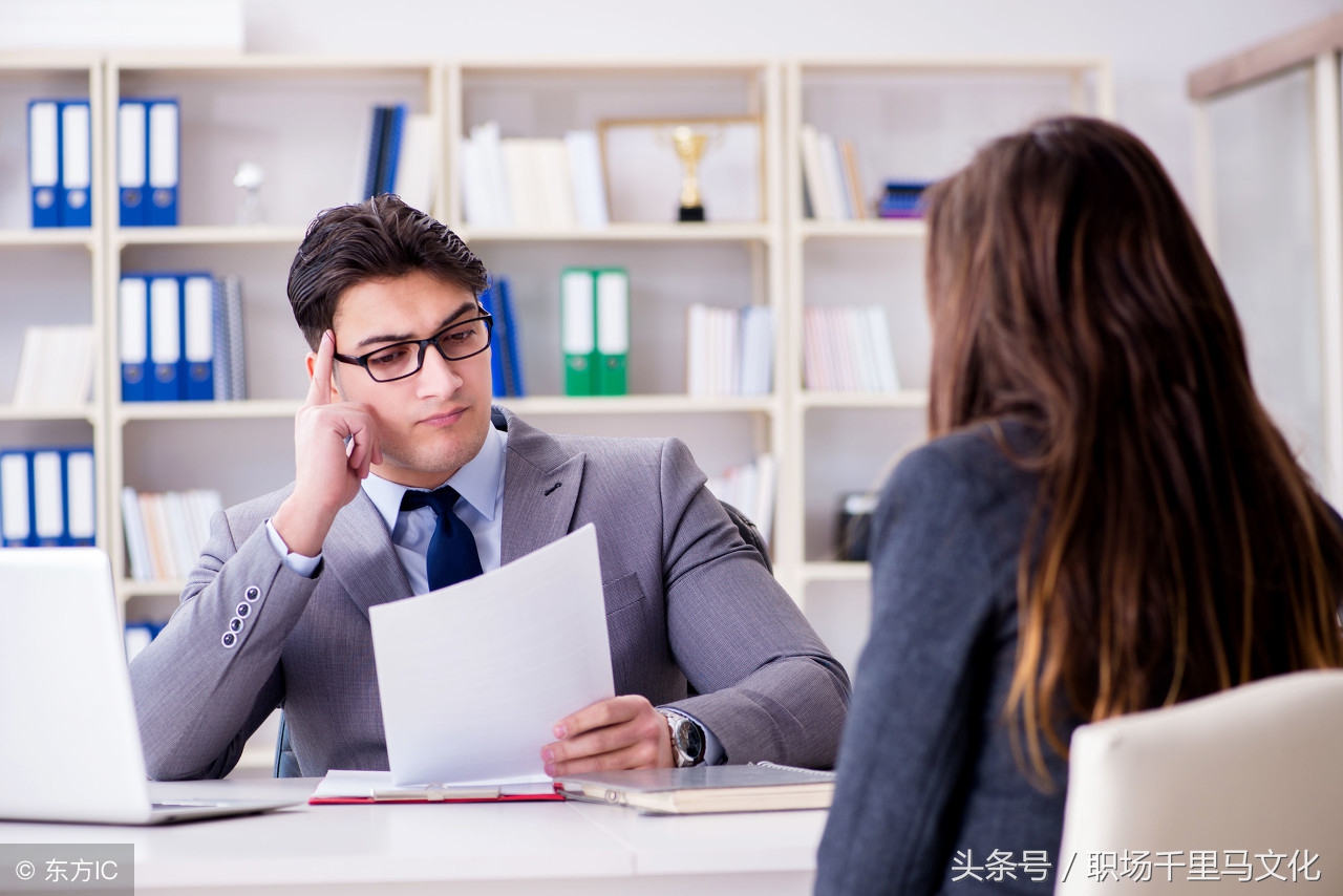 hr一看就想面试的简历怎么写,hr简历上自我评价怎么写比较好