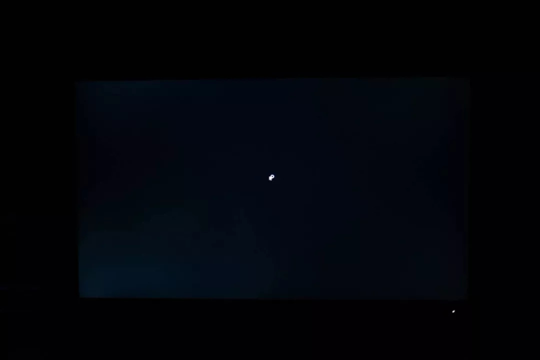 带有供电接口的typec显示器,type-c接口高性价比显示器