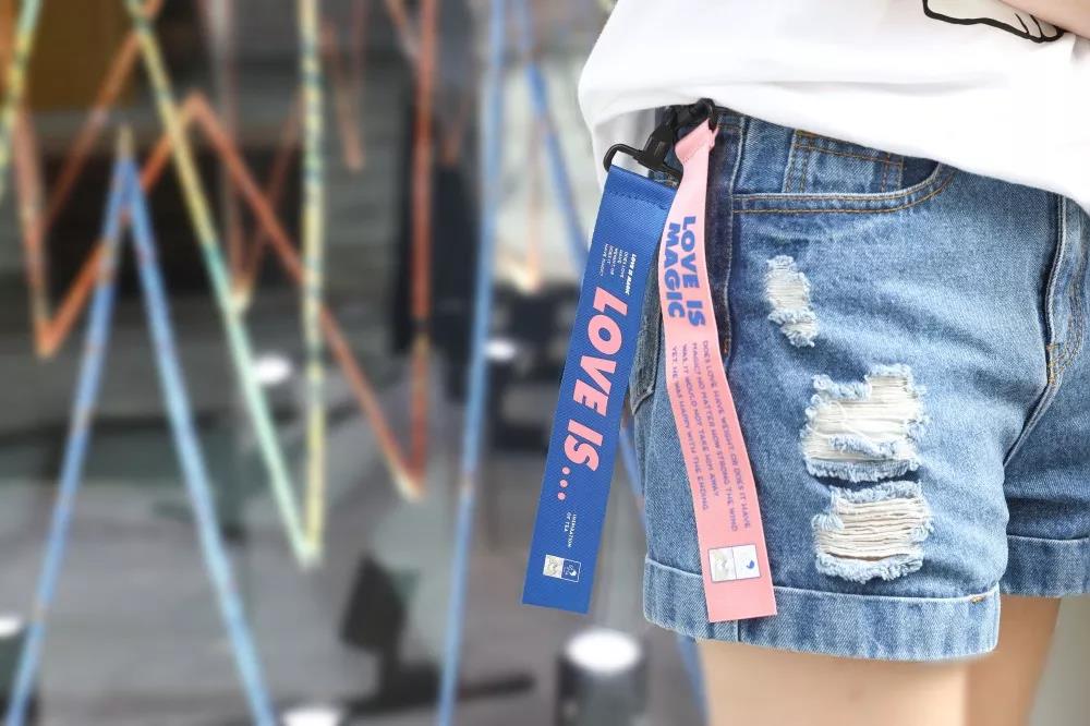 喜茶迪士尼小镇店什么时候开的,喜茶上海主题店